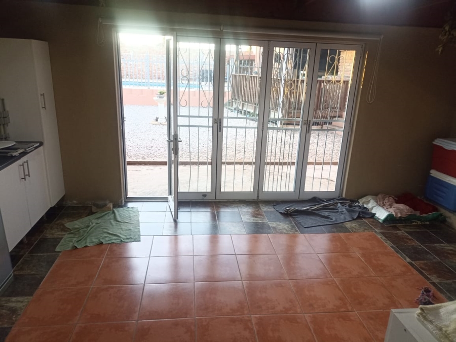 4 Bedroom Property for Sale in Heiderand Western Cape